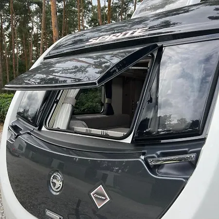 Campingplatz Luksusowa Przyczepa Kempingowa Na Camp4u Siechnice