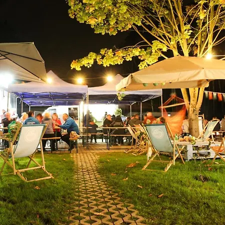 Campingplatz Luksusowa Przyczepa Kempingowa Na Camp4u Siechnice